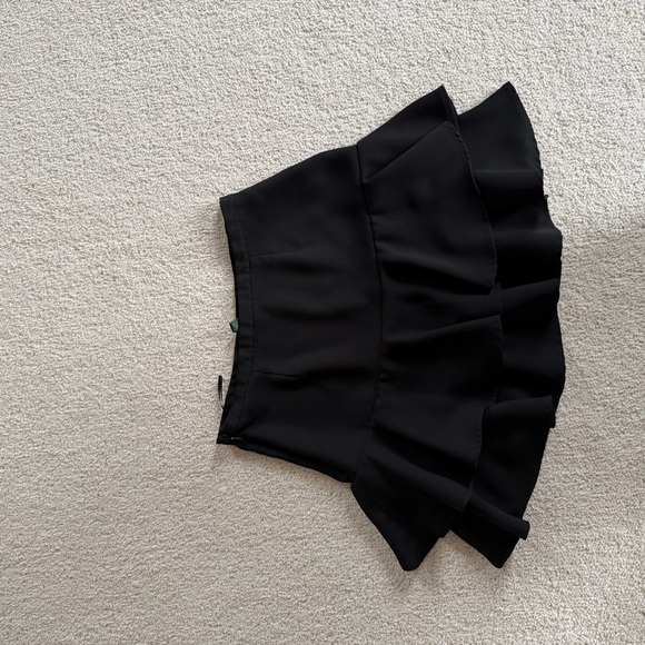 Ralph Lauren Elegant Black Skirt - Picture 6 of 6